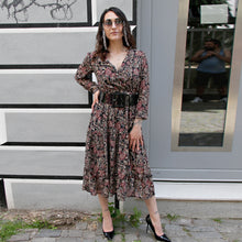 Lade das Bild in den Galerie-Viewer, w_thirdteen
